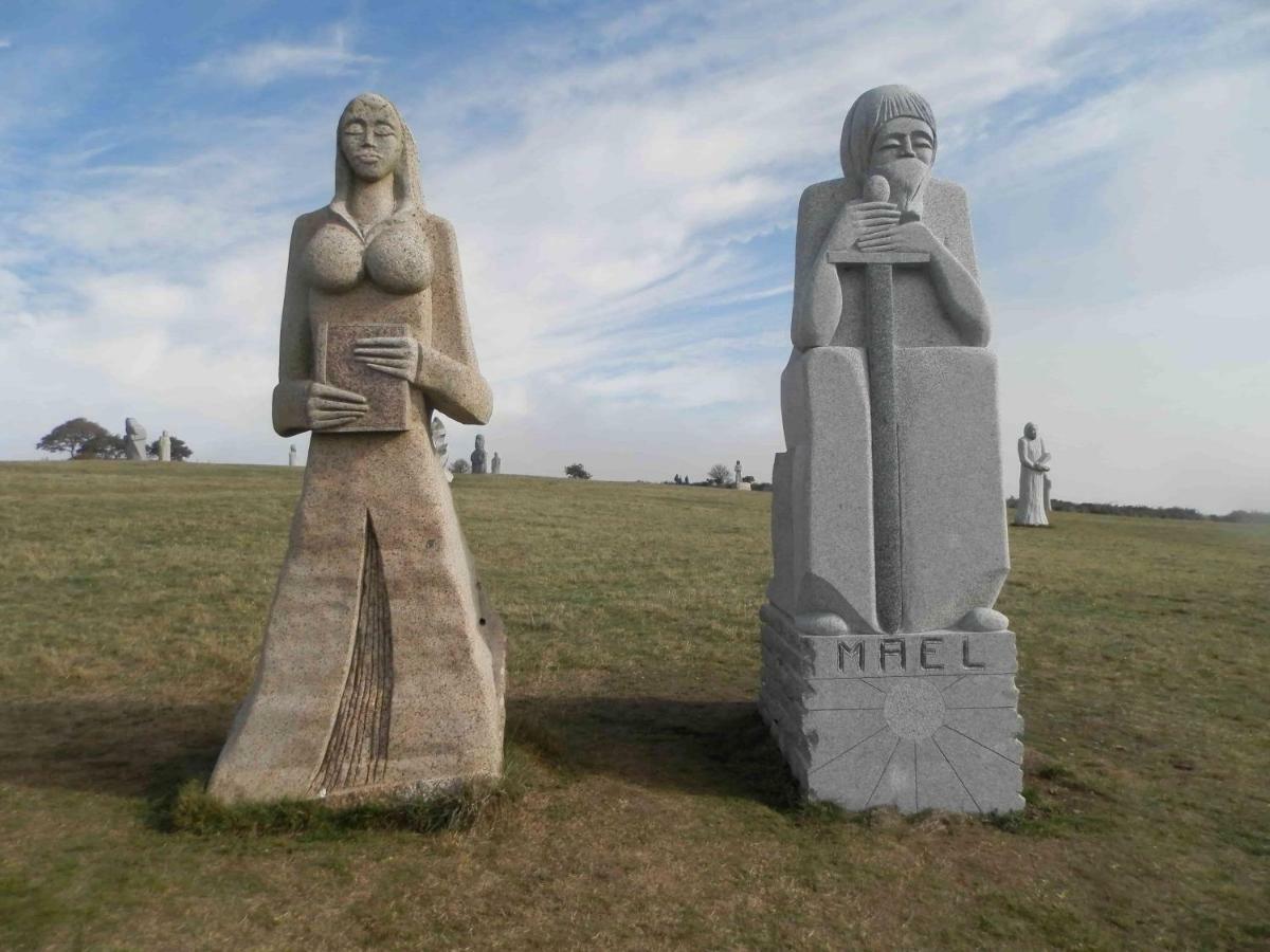 Vallee Des Ardoisieres Mael-Carhaix Buitenkant foto